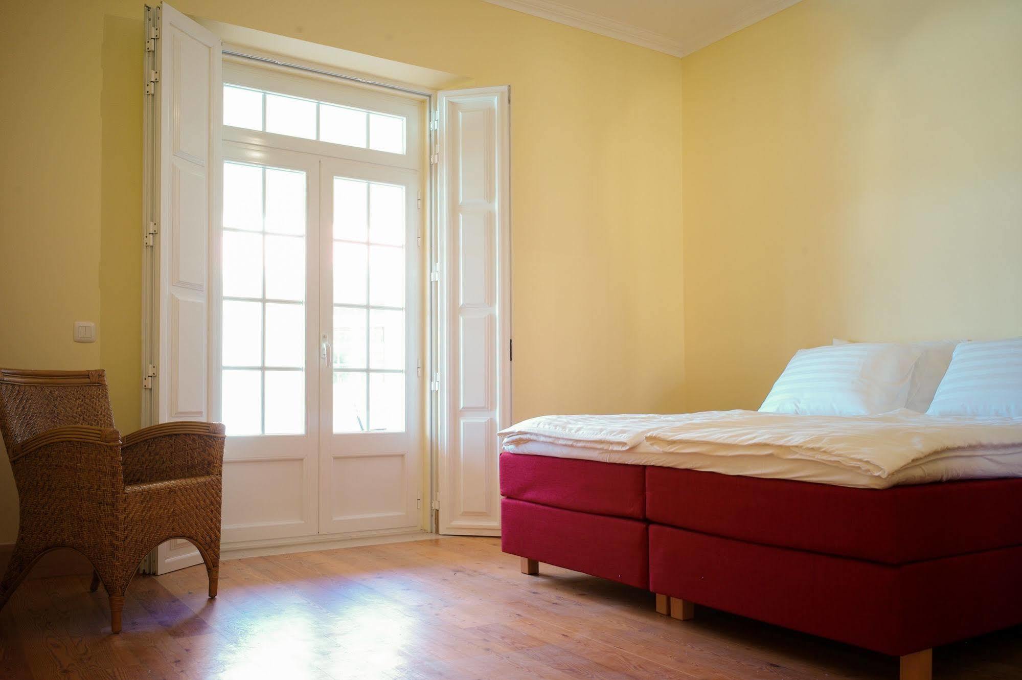 Casa Pedra Nobre Bed & Breakfast Nadadouro Luaran gambar